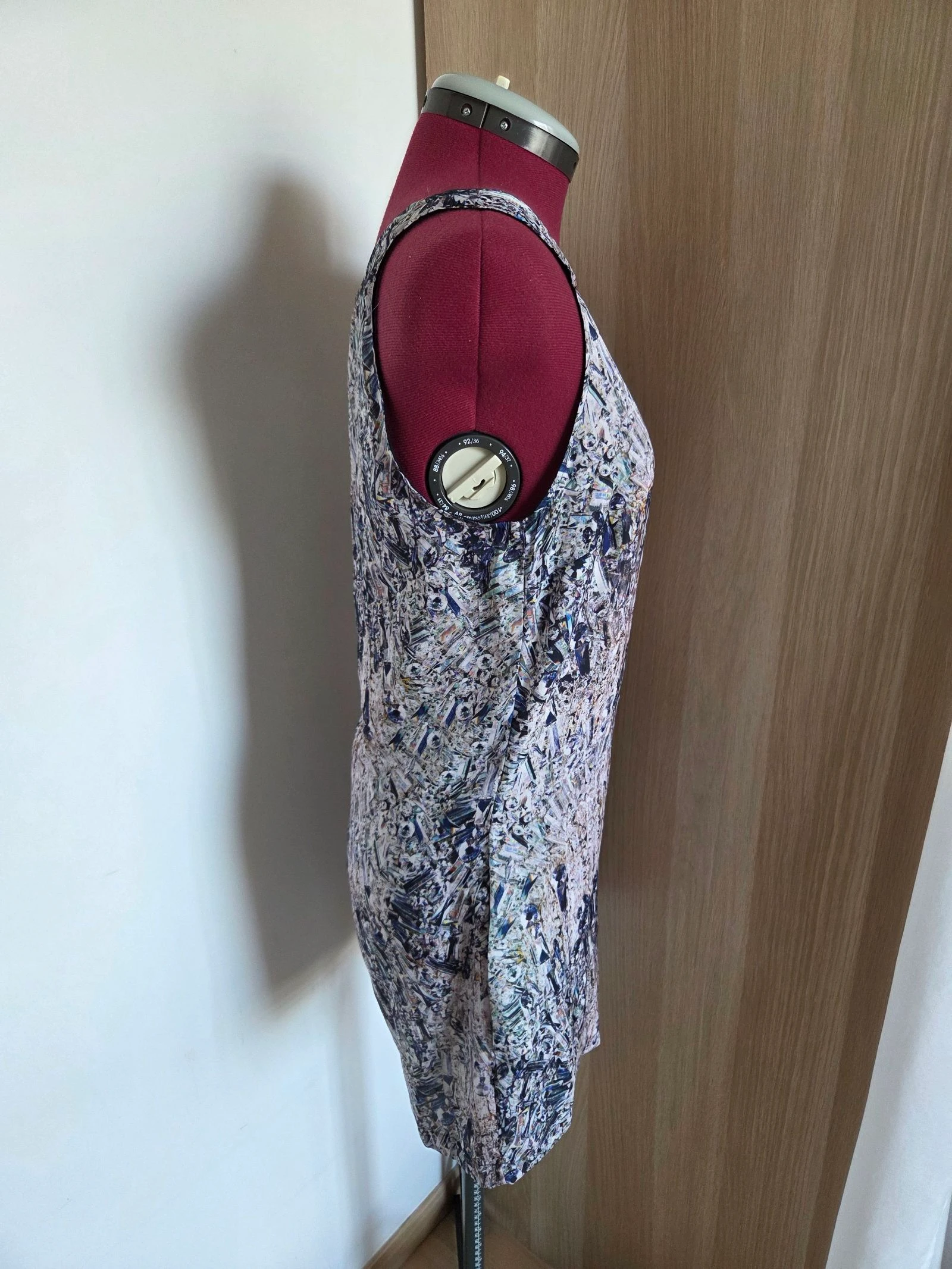Macacão curto básico Zara tamanho M com estampa de diamante e cristais – photo 2